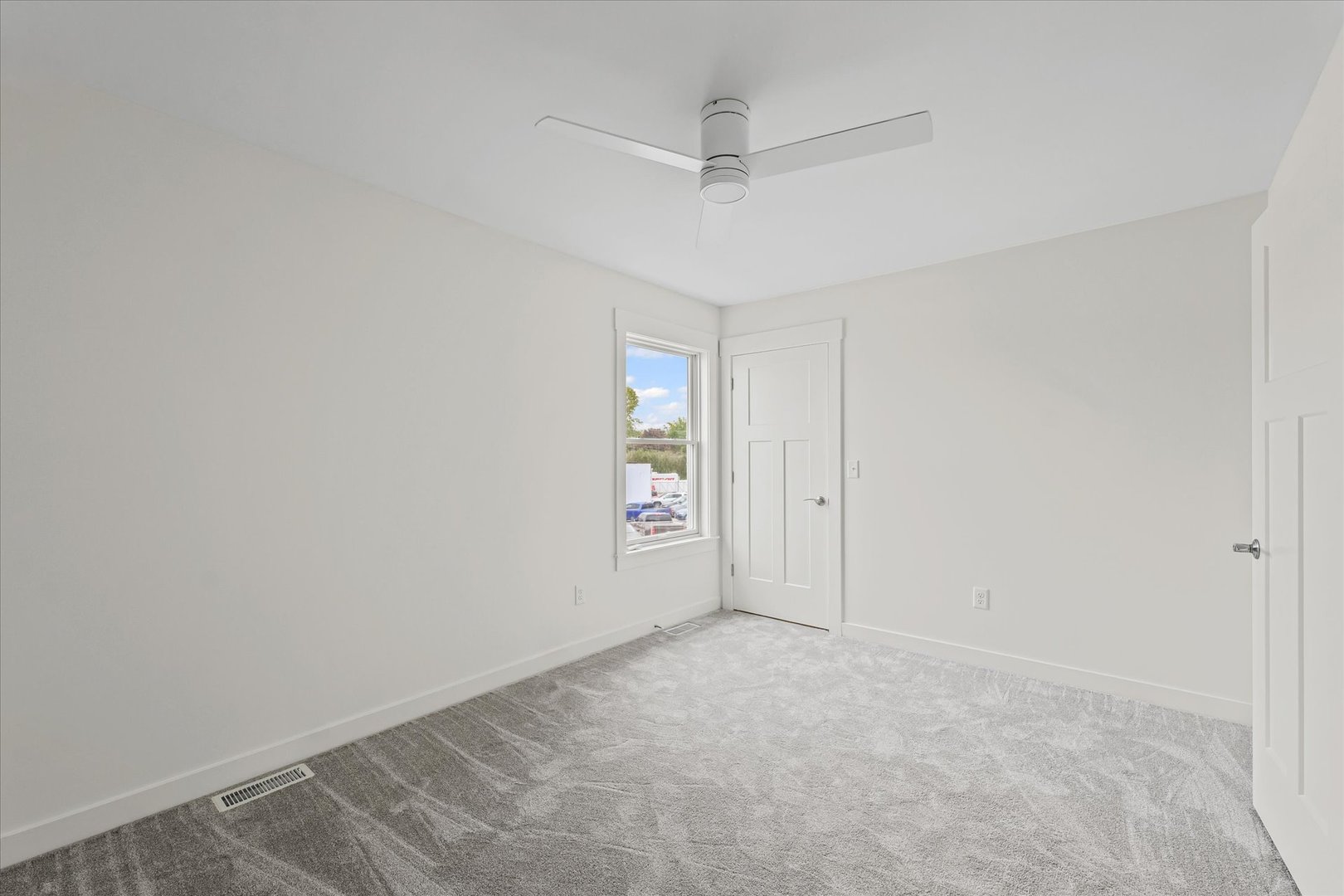 6 Foxtrot Lane Monticello, IL 61856 - Photo 27 of 40