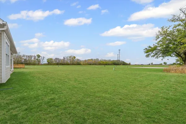 $459,500 | 6 Foxtrot Lane, Monticello, IL 61856