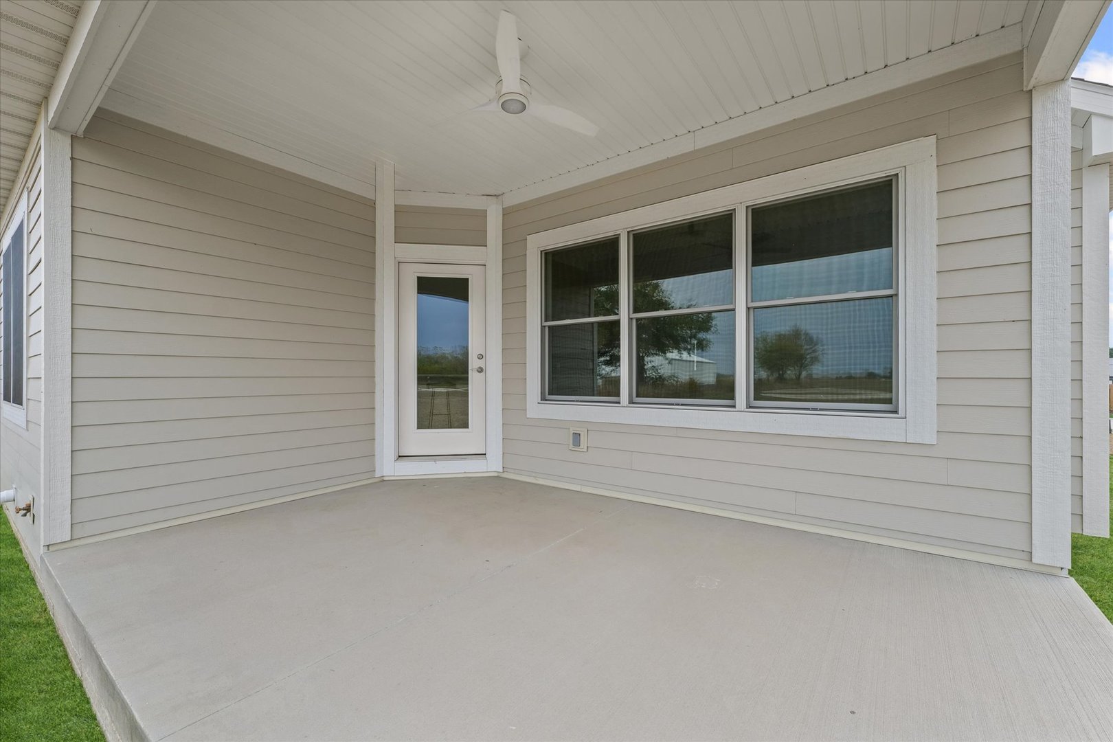 6 Foxtrot Lane Monticello, IL 61856 - Photo 38 of 40