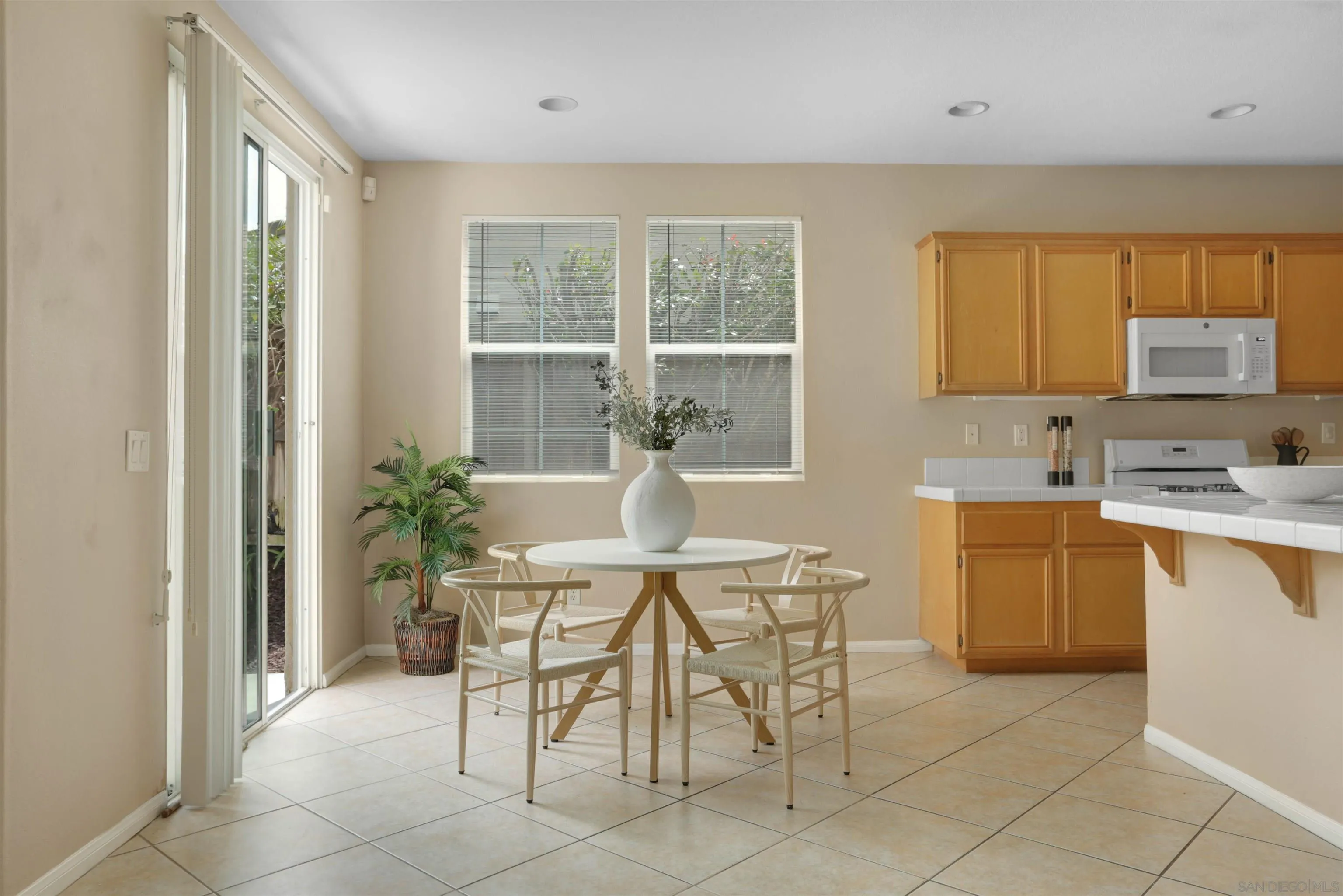 5180 Bluegrass Way Oceanside, CA 92057 - Photo 13 of 56