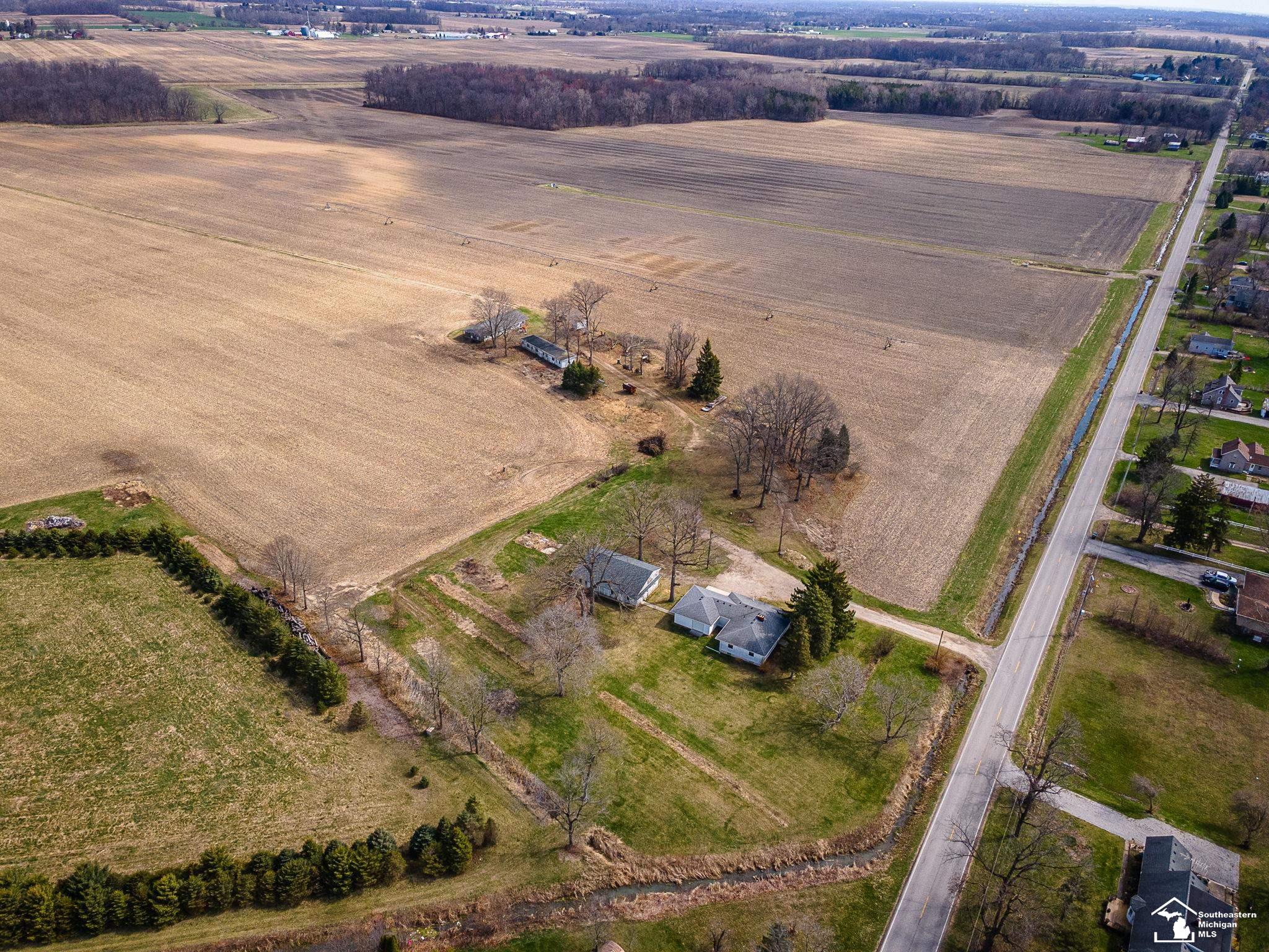 1932 West Albain Road Monroe, MI 48161 - Photo 54 of 57 50203798-4d9c8e20-8f7f-4ed1-9b44-c9af496f9210.JPG
