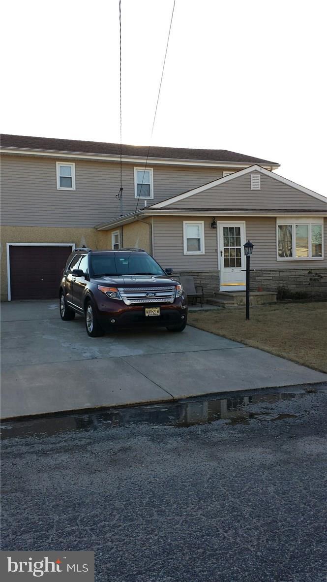 21 West Thames Road Tuckerton, NJ 08087 - Photo 1 of 20