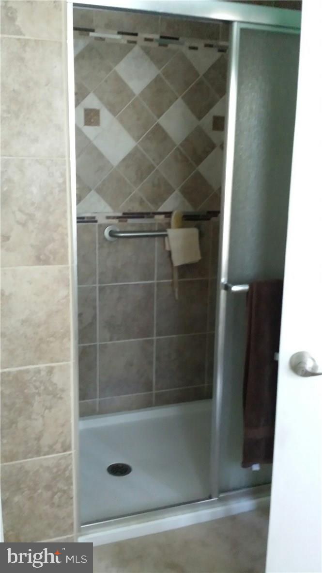 21 West Thames Road Tuckerton, NJ 08087 - Photo 15 of 20