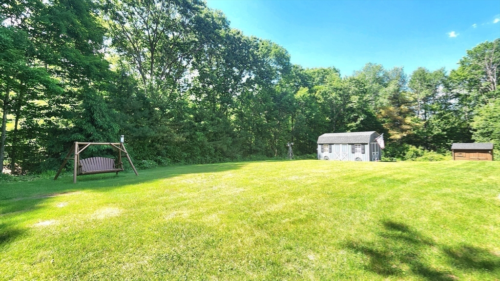4 King Road North Brookfield, MA 01535 - Photo 8 of 37 Gallery Image 8