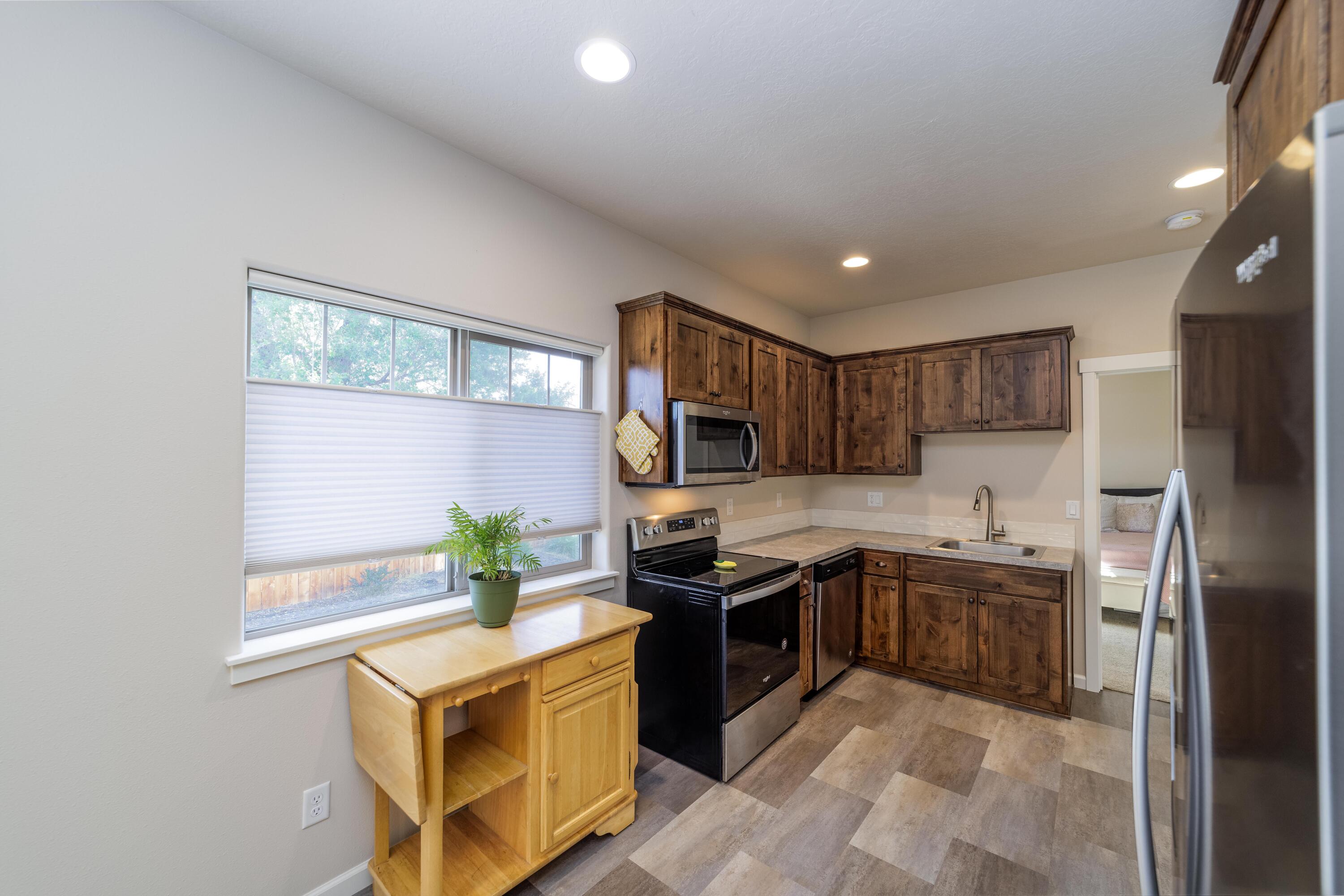 2756 Southwest 34th Street Redmond, OR 97756 - Photo 36 of 44 2756_SW_34th_St-36