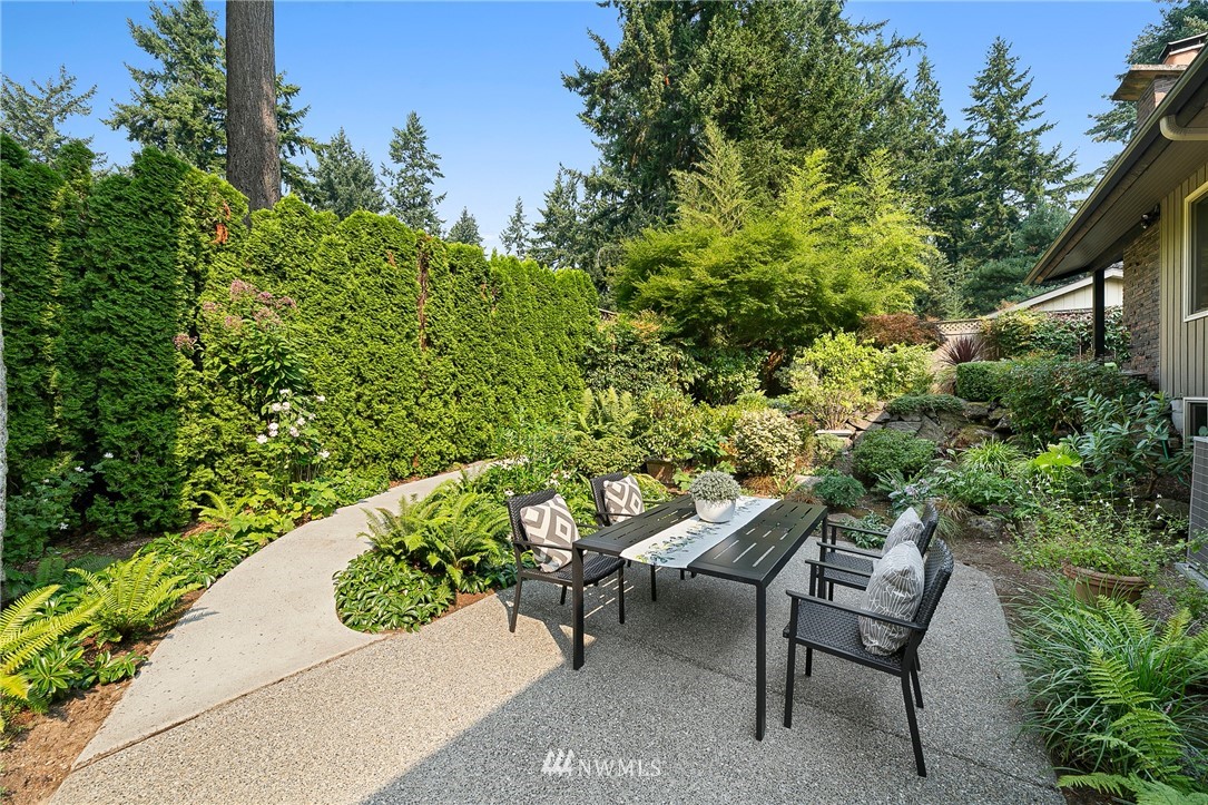 13547 Sherman Road Northwest Seattle, WA 98177 - Photo 34 of 40 Gallery Image 34