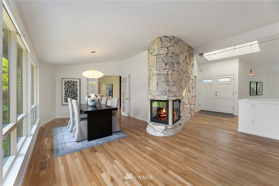 13547 Sherman Road Northwest Seattle, WA 98177 - Photo 6 of 40 Gallery Image 6