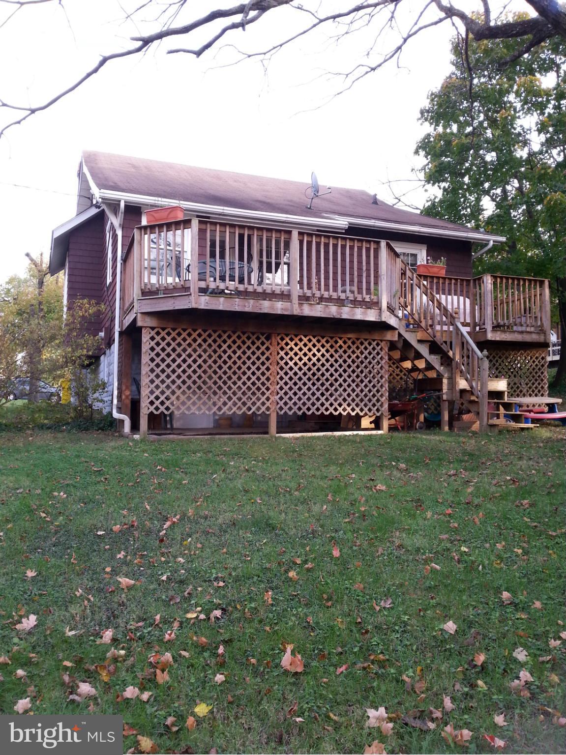 200 Hampton Road Linthicum, MD 21090 - Photo 21 of 24 Exterior (Rear)