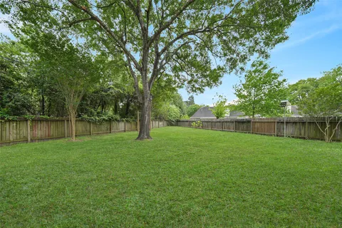 $349,000 | 8811 Tan Oak Circle, Tomball, TX 77375