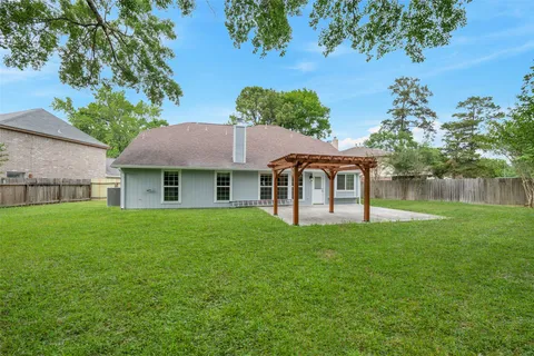 $349,000 | 8811 Tan Oak Circle, Tomball, TX 77375