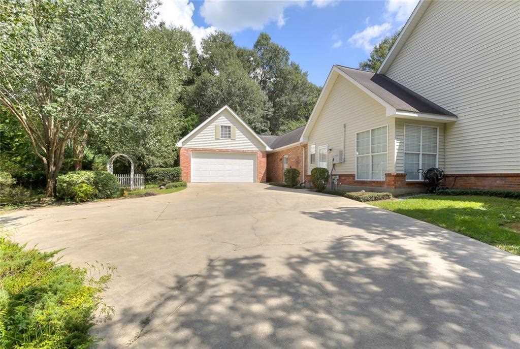52054 Ridgecrest Drive Independence, LA 70443 - Photo 3 of 25