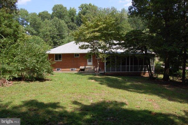 3226 Graham Road Falls Church, VA 22042 - Photo 15 of 19 Exterior (Rear)