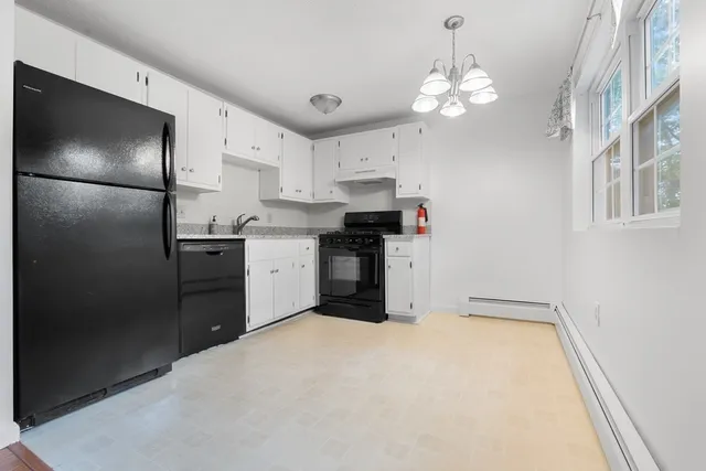 $2,275 | 50 Farrwood Avenue, Unit 9, North Andover, MA 01845