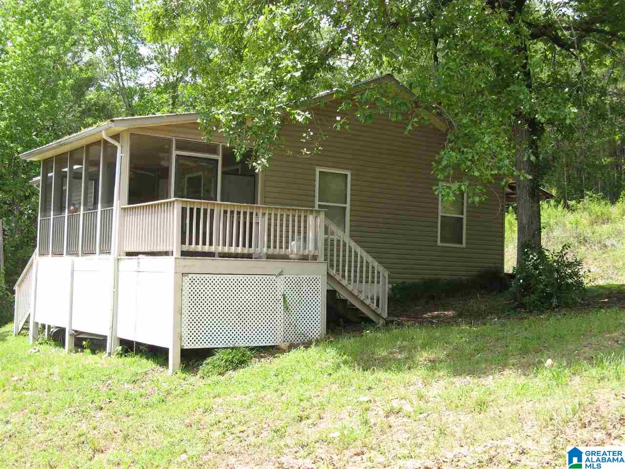126 Jane Drive Sylacauga, AL 35151 - Photo 2 of 39