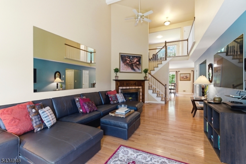 114 Wagon Wheel Road Sparta, NJ 07871 - Photo 8 of 50
