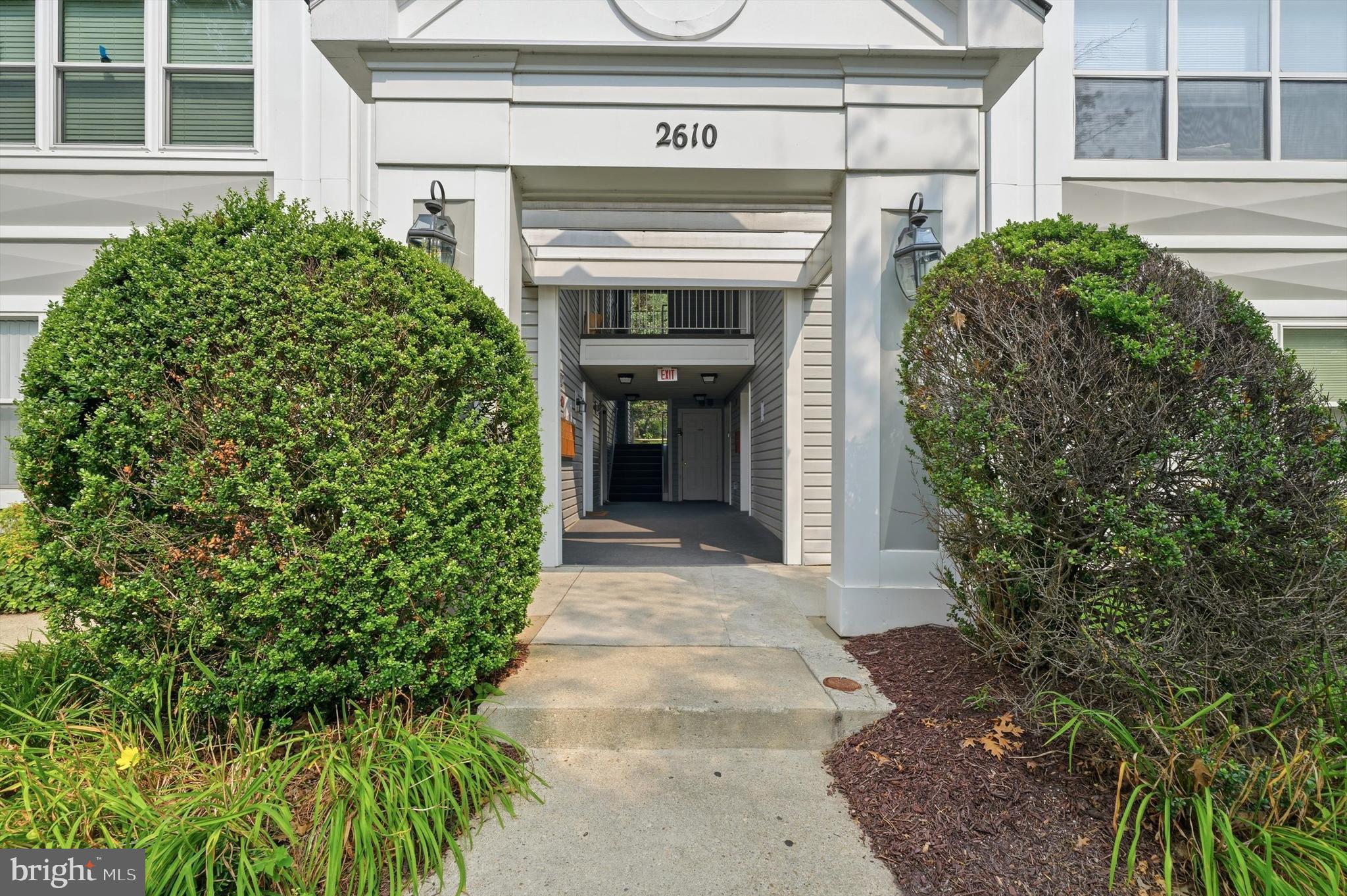 2610 Camelback Lane, Unit 919 Silver Spring, MD 20906 - Photo 2 of 49