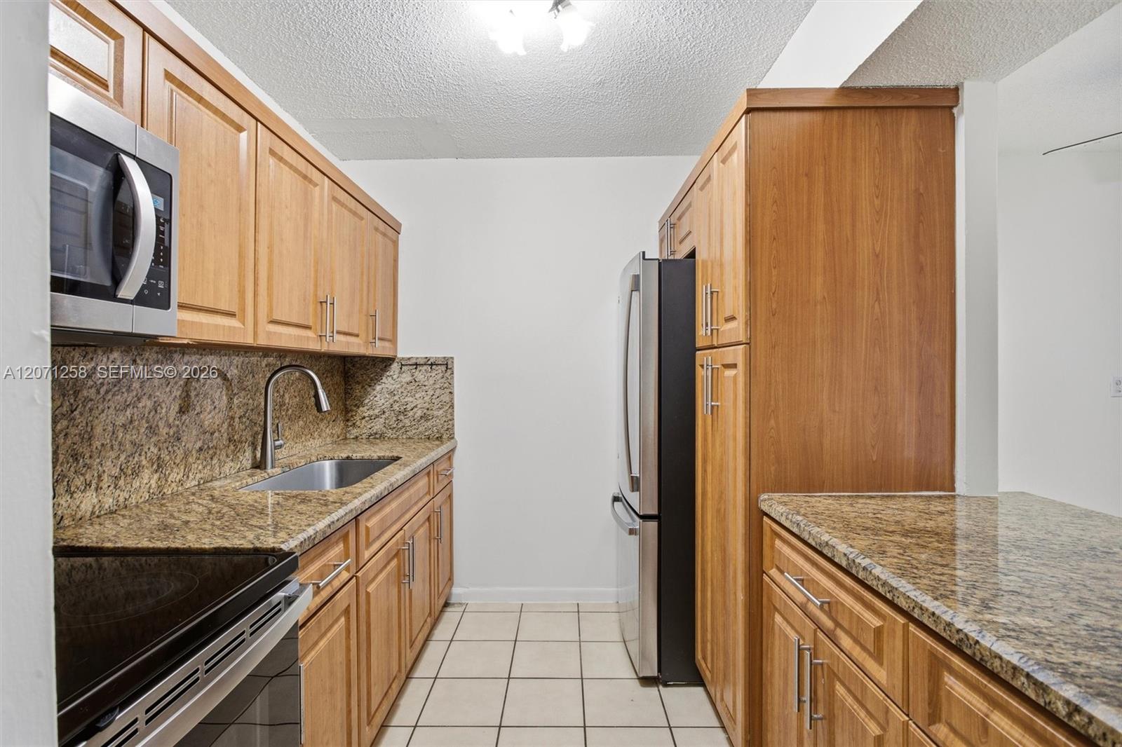 810 Southwest 129th Place, Unit 209 Miami, FL 33184 - Photo 8 of 30 Gallery Image 8