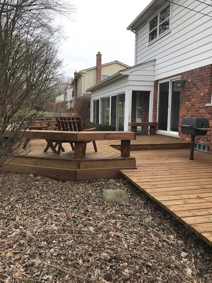 808 Baylor Road Rochester, MI 48309 - Photo 6 of 43 50010162-5.JPG