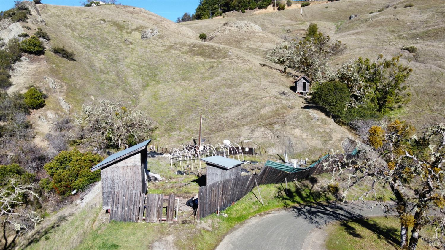 16191 Ridgeview Road Willits, CA 95490 - Photo 21 of 25 a view of balcony with outdoor seating