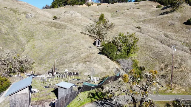 $199,000 | 16191 Ridgeview Road, Willits, CA 95490