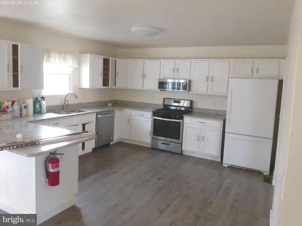 $2,600 | 227 Bayberry Street, Browns Mills, NJ 08015