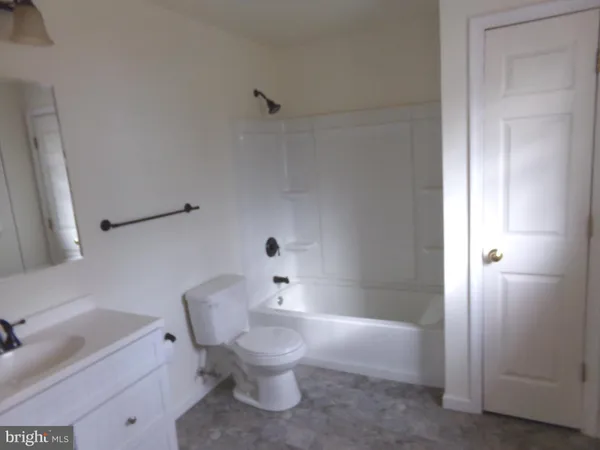 $2,600 | 227 Bayberry Street, Browns Mills, NJ 08015