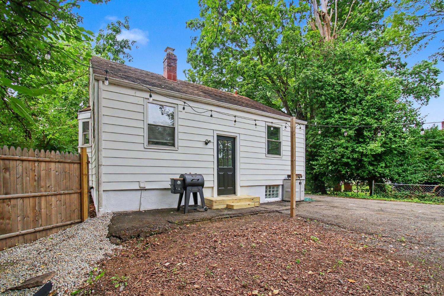 4232 Kugler Mill Road Cincinnati, OH 45236 - Photo 15 of 18 Gallery Image 15