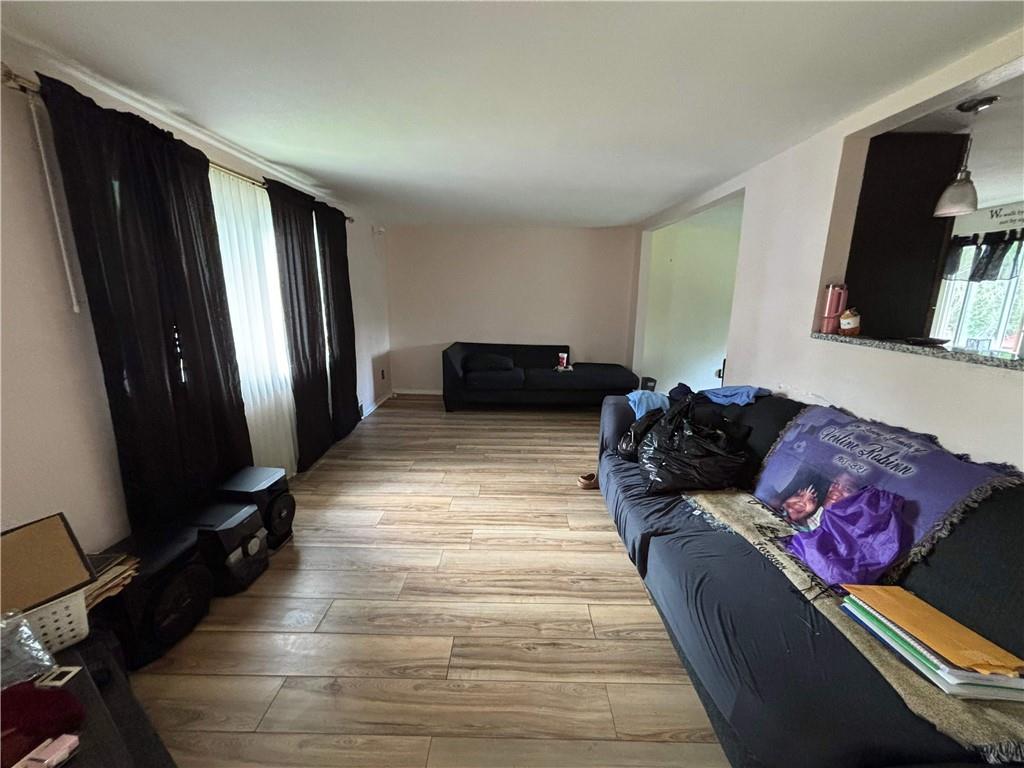 7980 Aber Road Verona, PA 15147 - Photo 3 of 23