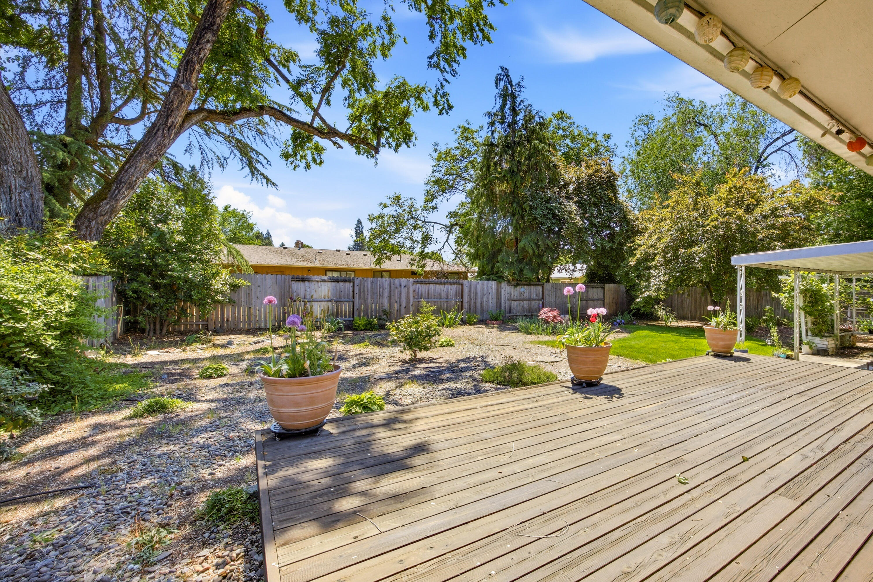 659 Herman Avenue Medford, OR 97501 - Photo 10 of 42 Deck to Spacious Back