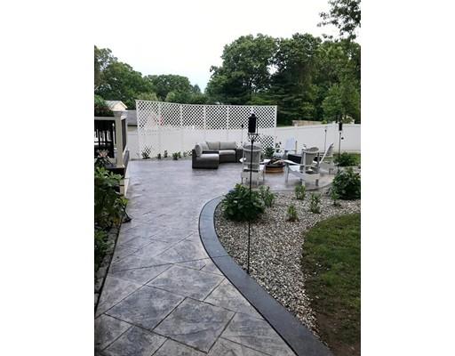 156 Berwick Road Attleboro, MA 02703 - Photo 15 of 40 Gallery Image 15