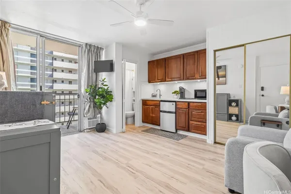 $2,000 | 2509 Ala Wai Boulevard, Unit 503, Honolulu, HI 96815