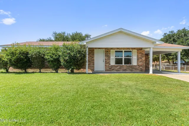 $196,000 | 312 Springdale Circle, D'Iberville, MS 39540