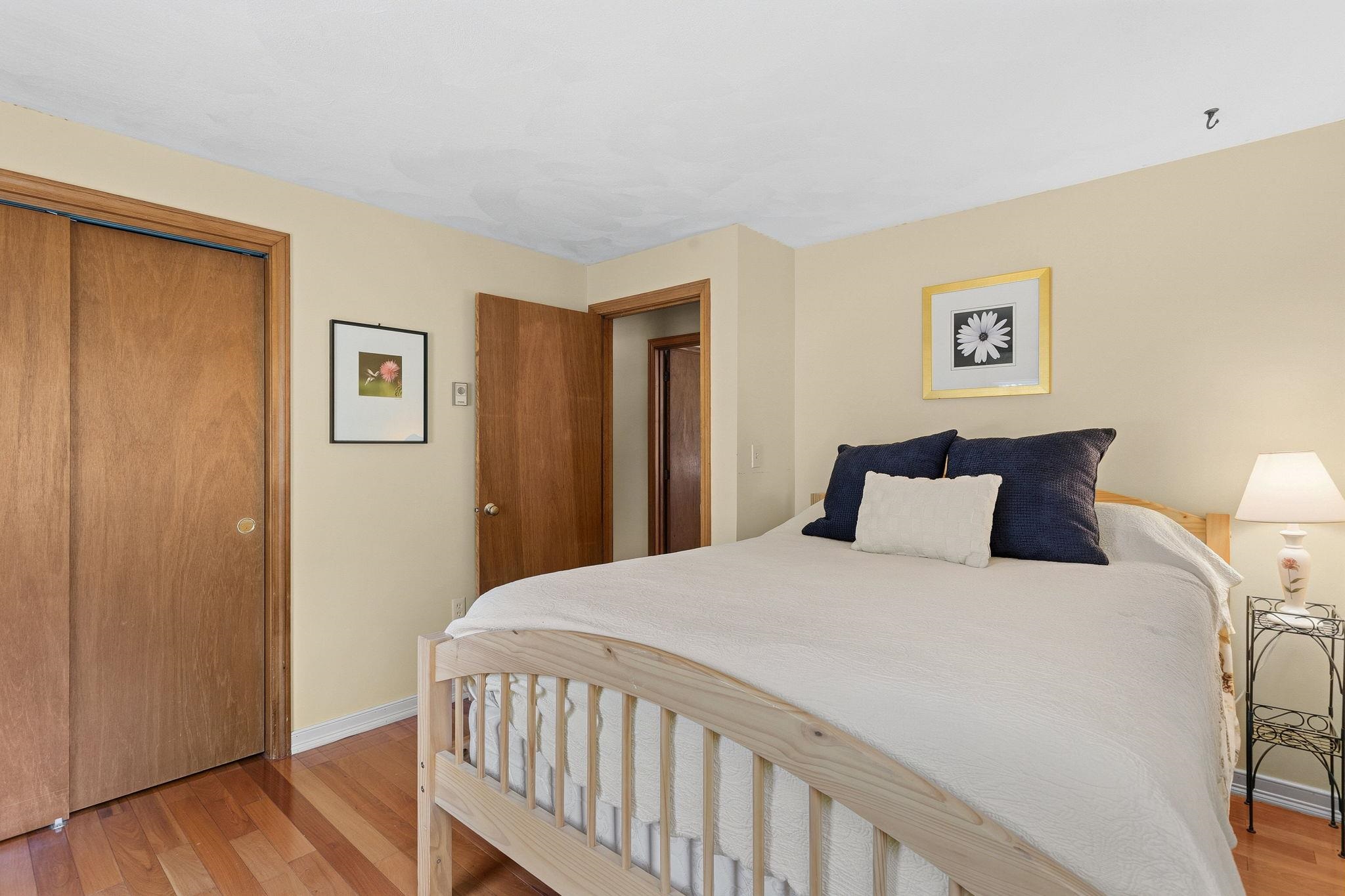 77 Tsienneto Road Derry, NH 03038 - Photo 36 of 57