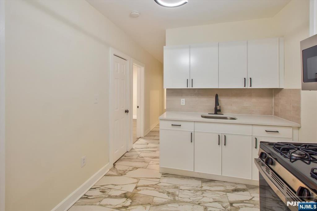 22 Edwin Place Newark, NJ 07112 - Photo 48 of 50