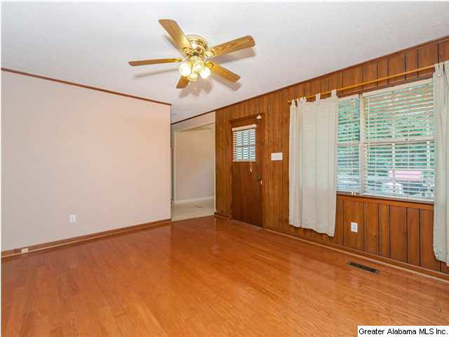 1705 Enfield Street Birmingham, AL 35217 - Photo 5 of 23