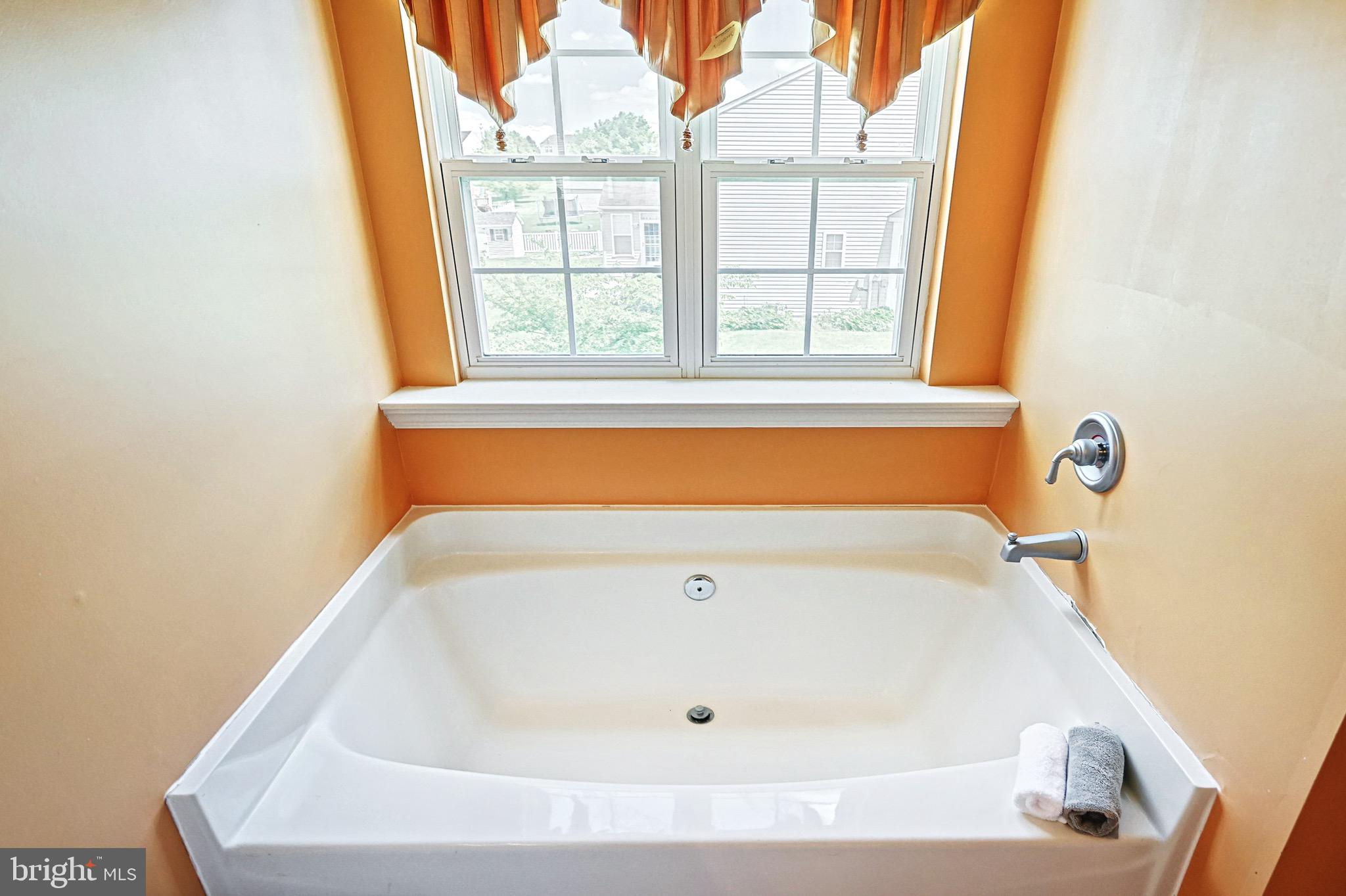 930 Millcreek Road York, PA 17404 - Photo 13 of 38 Gallery Image 13