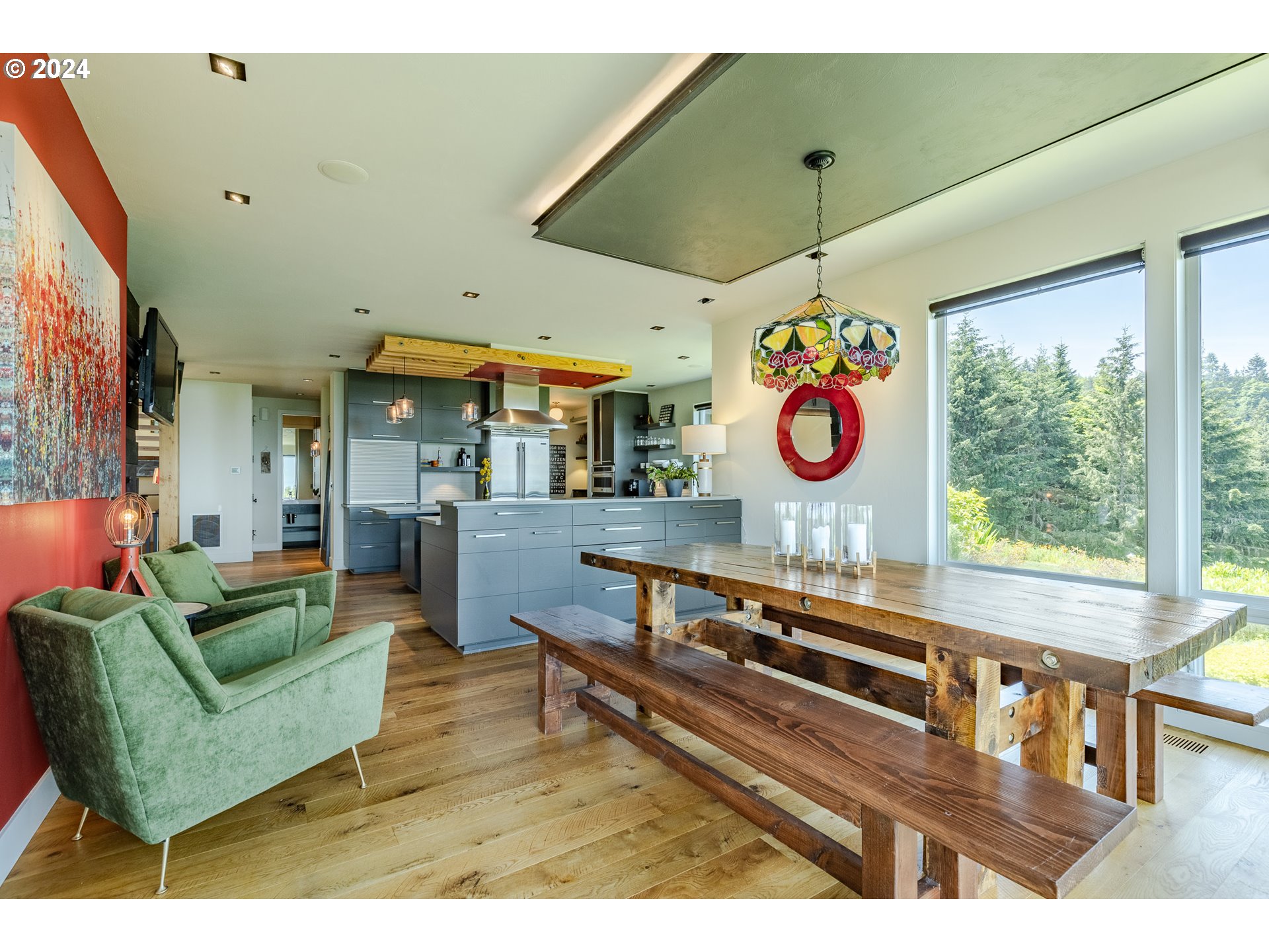 90535 Coburghills Drive Eugene, OR 97408 - Photo 16 of 48 a living room with furniture and a flat screen tv