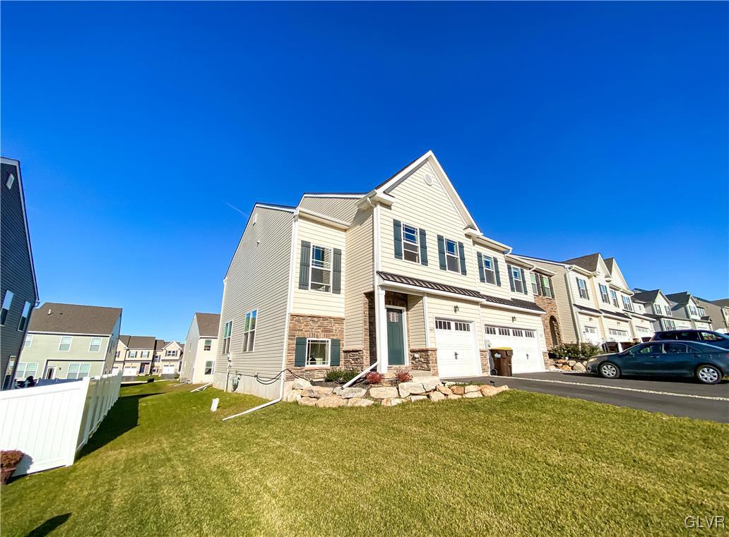 4465 Stole Road Emmaus, PA 18049 - Photo 3 of 23 Gallery Image 3