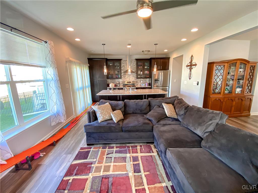 4465 Stole Road Emmaus, PA 18049 - Photo 8 of 23 Gallery Image 8