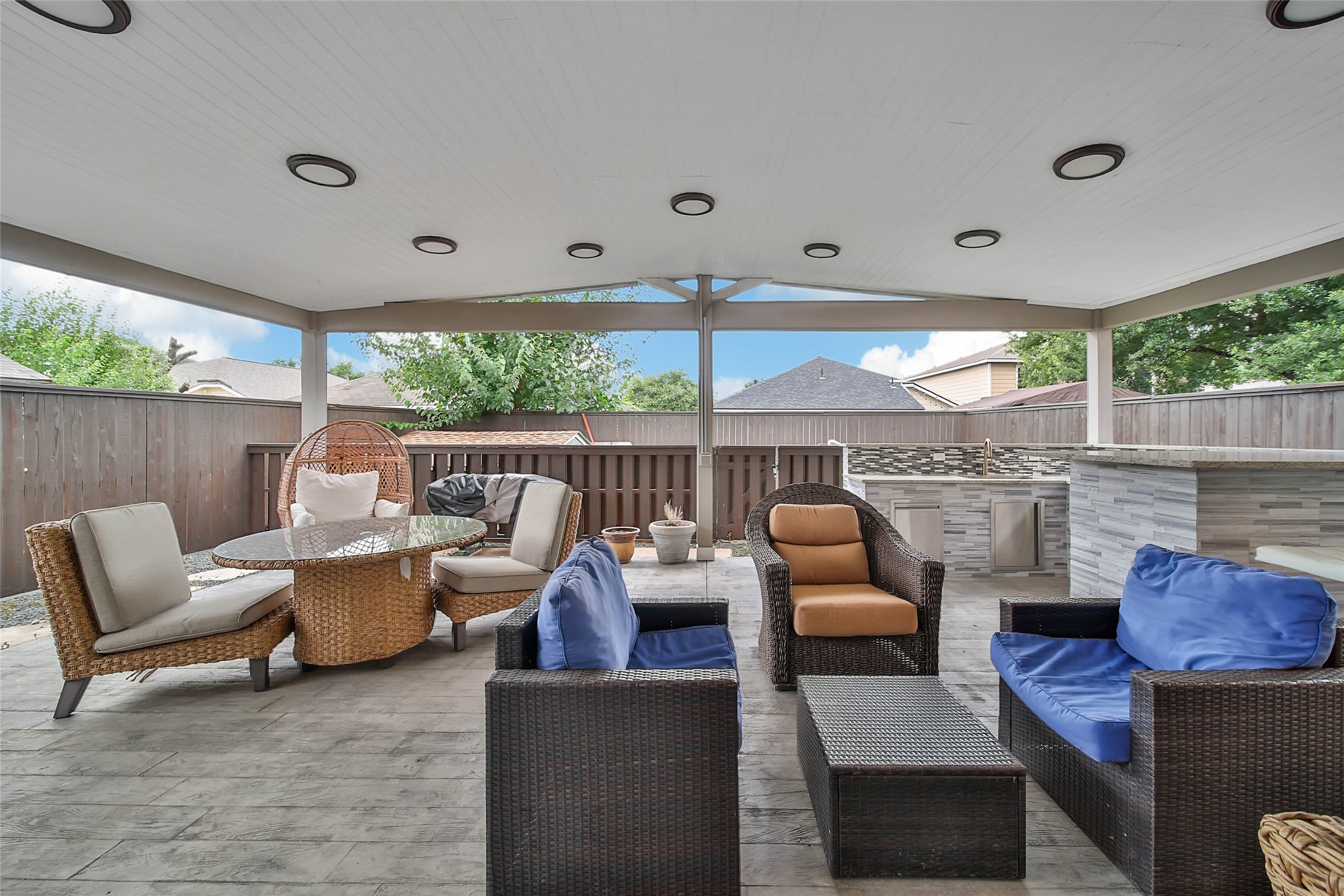 711 Remwick Drive Houston, TX 77073 - Photo 7 of 32