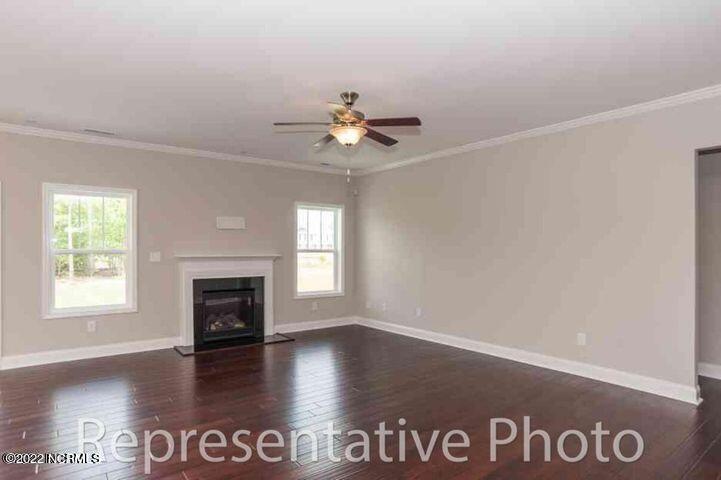 63 Thrush Trail, Unit 71 Hampstead, NC 28443 - Photo 3 of 3 Jessamine living room