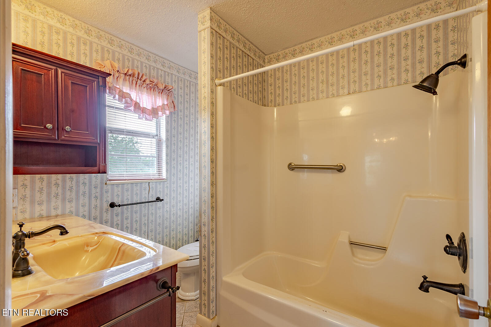 7411 Munsey Road Corryton, TN 37721 - Photo 21 of 41 530A6966-HDR