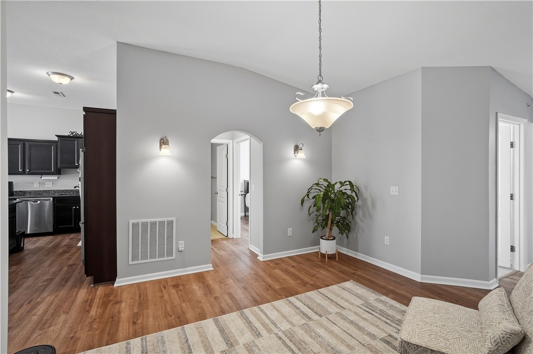 136 Waterhaven Way Springboro, OH 45066 - Photo 10 of 18