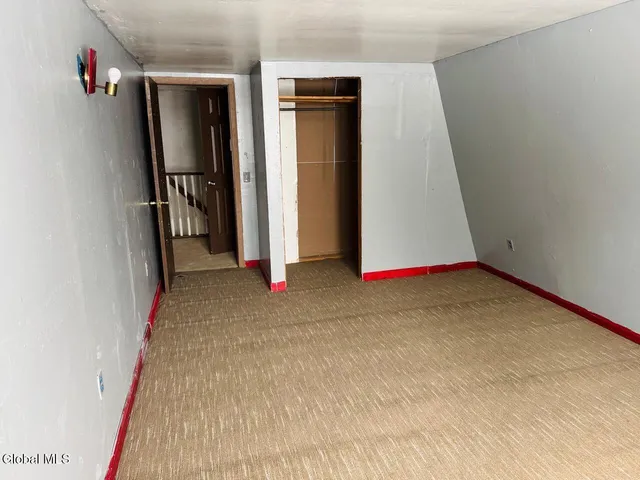 $109,000 | 129 Hogsback Road, Warren, NY 13439