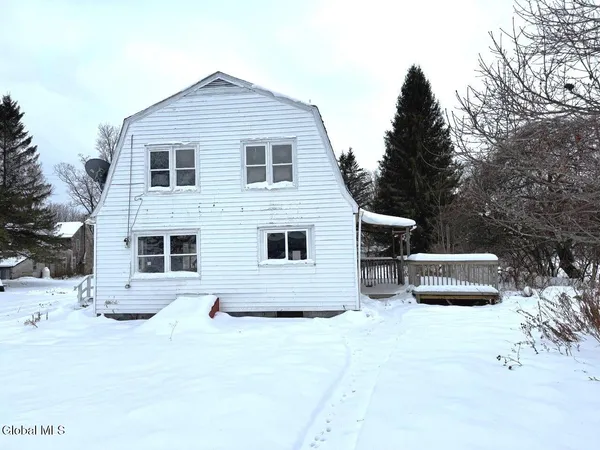 $109,000 | 129 Hogsback Road, Warren, NY 13439