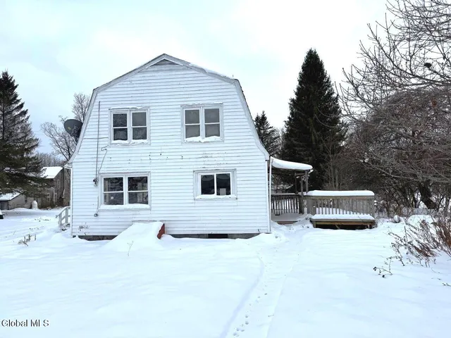 $109,000 | 129 Hogsback Road, Warren, NY 13439