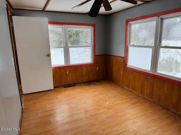 $109,000 | 129 Hogsback Road, Warren, NY 13439