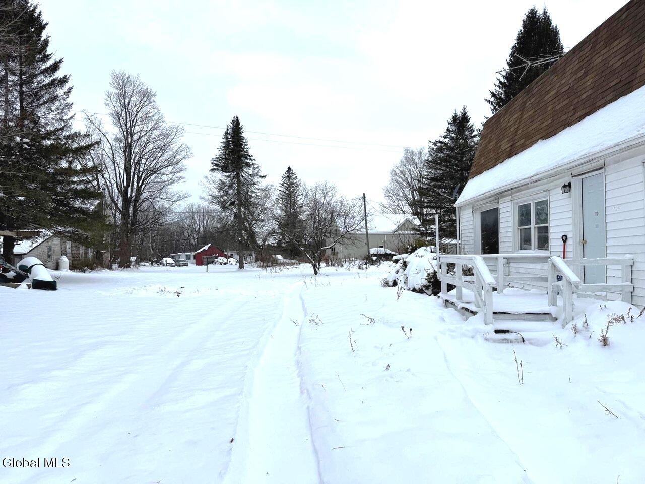 129 Hogsback Road Warren, NY 13439 - Photo 21 of 21 PHOTO-2025-12-07-21-25-23 4