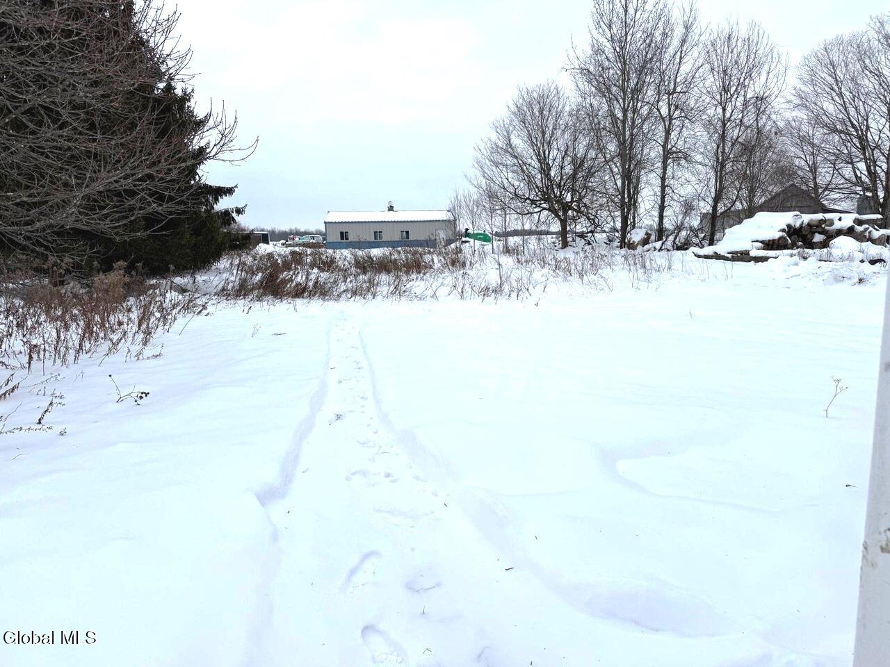 129 Hogsback Road Warren, NY 13439 - Photo 3 of 24 PHOTO-2025-12-07-21-25-23 3