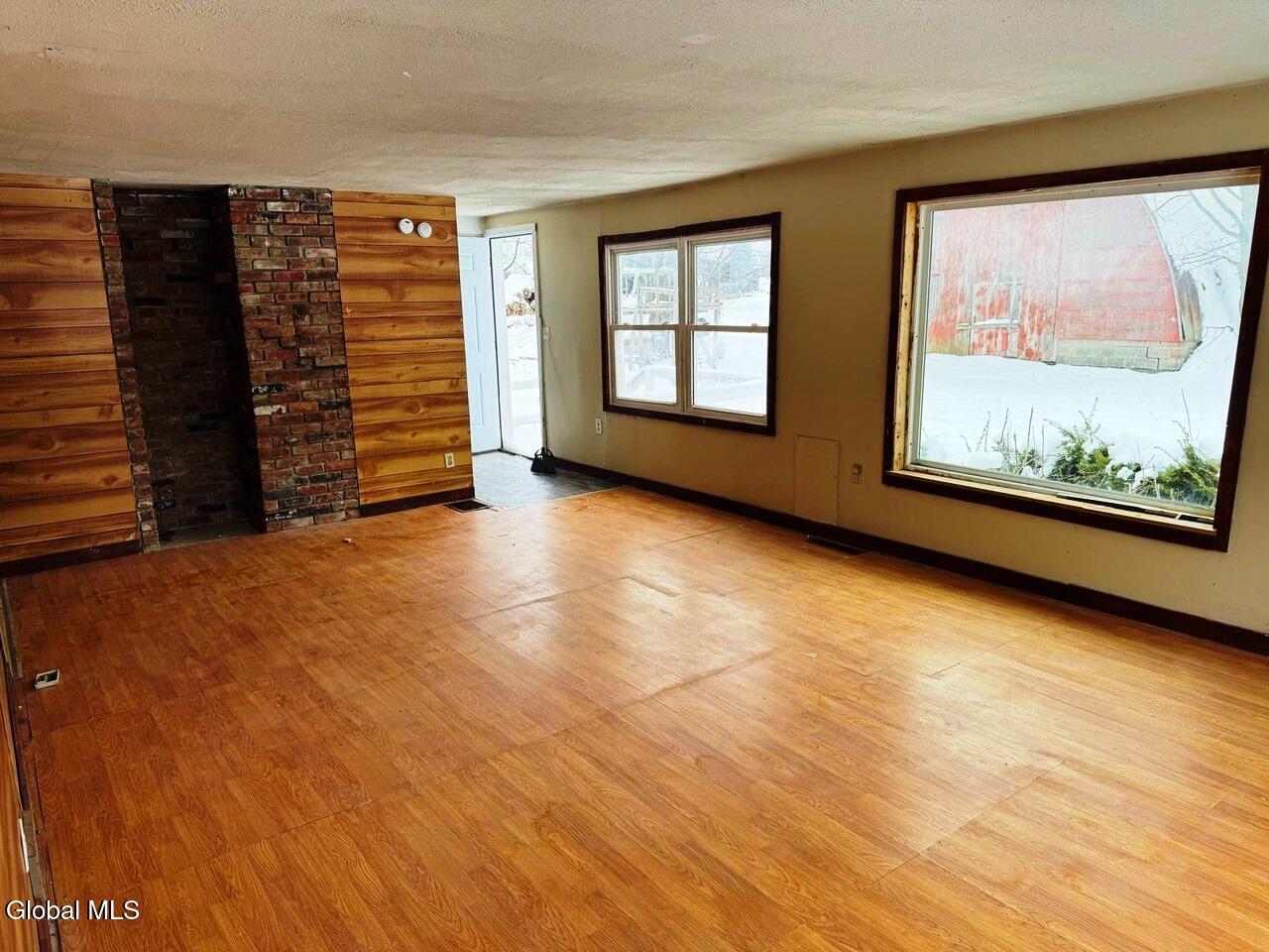 129 Hogsback Road Warren, NY 13439 - Photo 7 of 24 PHOTO-2025-12-07-21-25-23 24